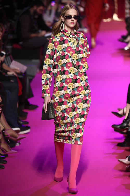 Vestido de flores de Jorge Vázquez de la colección otoño/invierno 2018/2019 en la Madrid Fashion Week