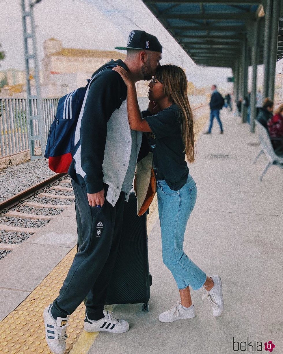 Chabelita se despide de su pareja, Alberto Isla, antes de que este entre en 'Supervivientes 2018'