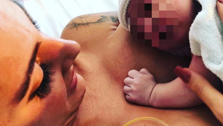 Rocío Amar presenta a su nuevo hijo, Thiago