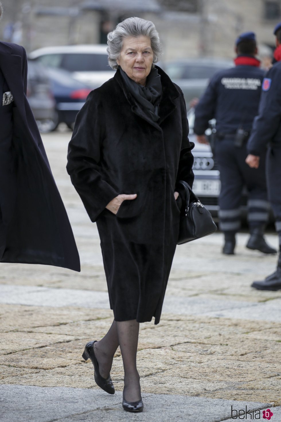 Ana de Orleans en la misa por el 25 aniversario de la muerte del Conde de Barcelona