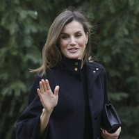La Reina Letizia en su primer acto oficial tras la reconciliación con la Reina Sofía