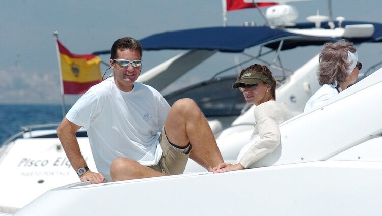 La Reina Letizia e Iñaki Urdangarin en Mallorca en 2004