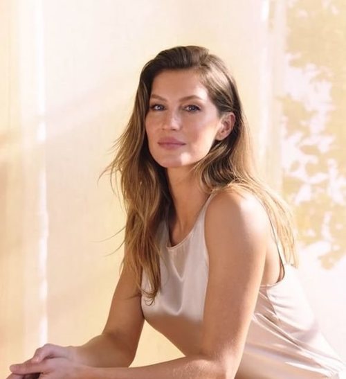 Gisele Bündchen en una imagen de la campaña para Intimissimi