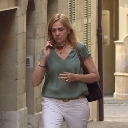 La Infanta Cristina, triste y abatida tras el ingreso en prisión de Iñaki Urdangarin