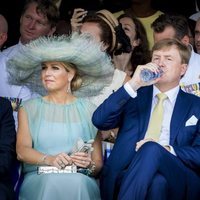 Los Reyes Máxima y Guillermo de Holanda durante su visita oficial a Curazao