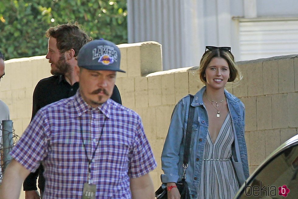 Katherine Schwarzenegger y el actor Chris Pratt acudiendo a misa