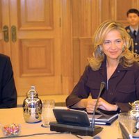 La Infanta Cristina en la comisión para la celebración del centenario del nacimiento de Salvador Dalí