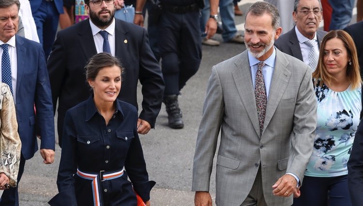 Los Reyes Felipe y Letizia, sonrientes en la inauguración de la Feria Agropecuaria de Salamanca