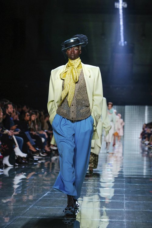 Abrigo masculino de Marc Jacobs primavera 2019 en la New York Fashion Week
