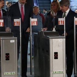 El Rey Felipe en el Metro de Madrid