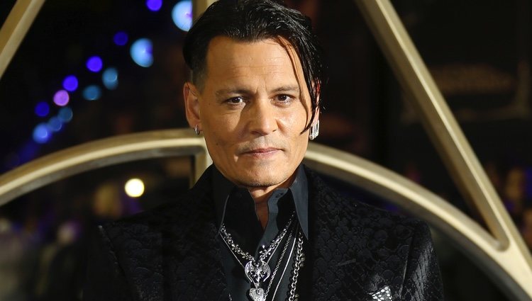 Johnny Depp en el estreno de 'Animales Fantásticos: Los Crímenes de Grindelwald'