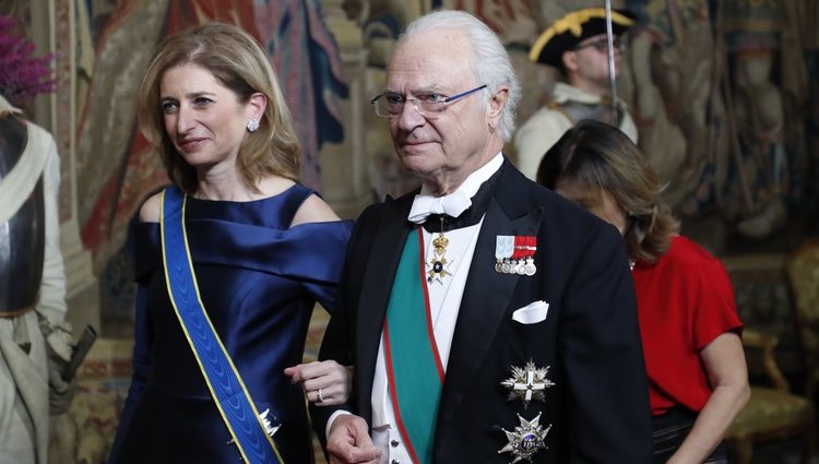 El Rey Carlos XVI Gustavo con Laura Mattarella en su visita oficial a Suecia