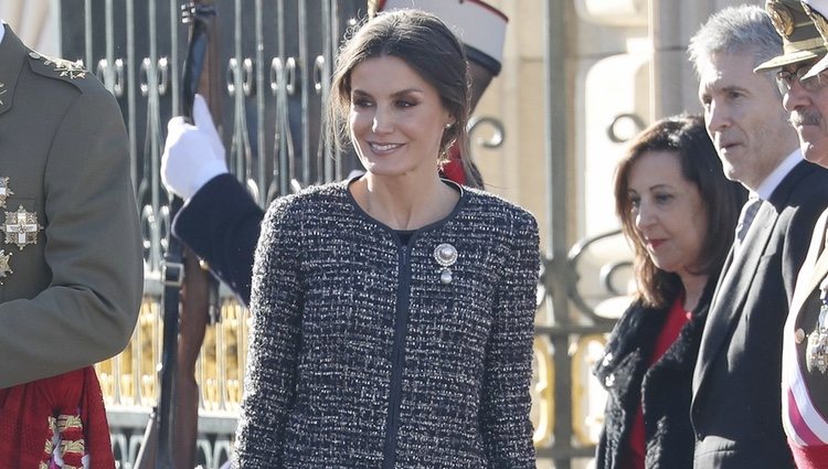 La Reina Letizia luciendo un conjunto de Felipe Varela en la Pascua Militar 2019