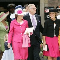 Las princesas Margarita, Irene y Cristina de Holanda en el bautizo de la Princesa Amalia