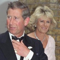 El Príncipe Carlos y Camilla Parker en un acto benéfico en Londres
