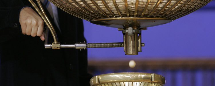 Extracción de los números del sorteo de la Lotería de Navidad