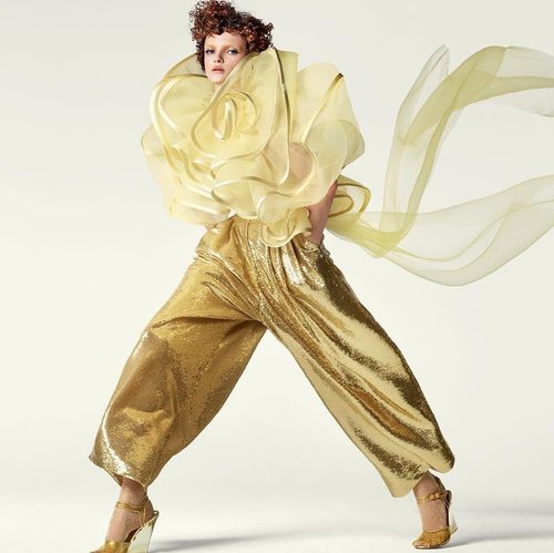 Conjunto dorado de la colección primavera/verano 2019 de Marc Jacobs