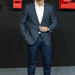 Maxi iglesias en la presentación de la sede de Netflix en Europa