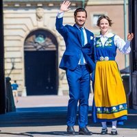 Carlos Felipe de Suecia y Sofia Hellqvist abren el Palacio Real en el Día Nacional de Suecia 2019