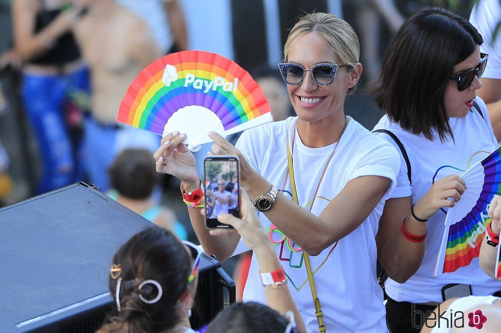 Luján Argüelles en el desfile del Orgullo 2019