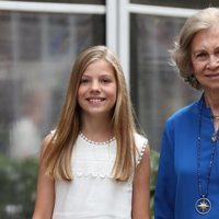 La Reina Sofía y la Infanta Sofía en el cine en Palma