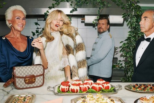 Vestido de encaje de la colección Crucero 2020 de Gucci