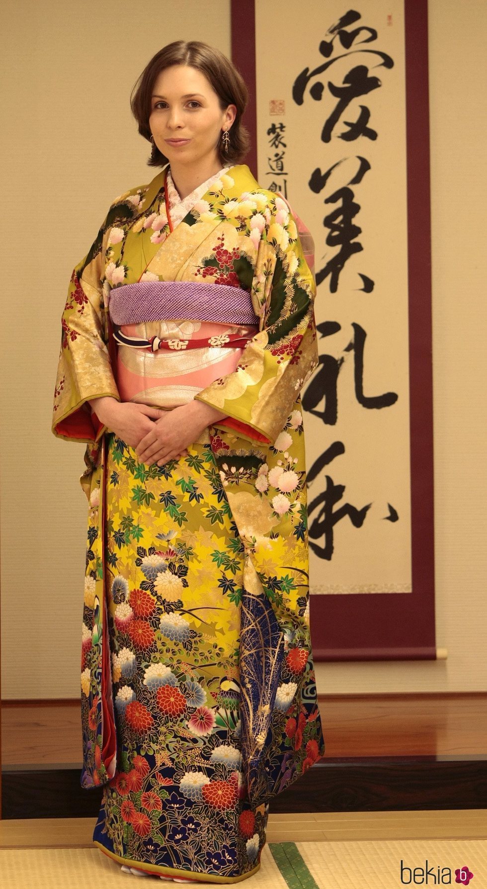 La Princesa Raiyah posando con un kimono japonés