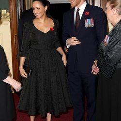 El Príncipe Harry y Meghan Markle llegando al concierto por el Día del Recuerdo 2019