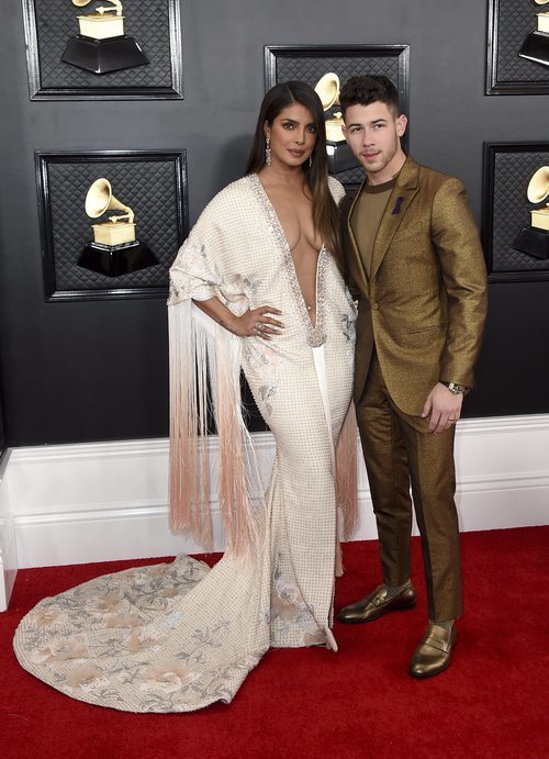 Priyanka Chopra con un vestido de Ralph & Russo en los Grammy 2020