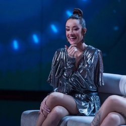 Adara Molinero, sonriente en la Gala 4 de 'El tiempo del descuento'