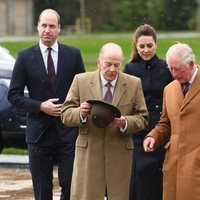 El Príncipe Carlos, Camilla Parker, el Príncipe Guillermo y Kate Middleton en Leicestershire