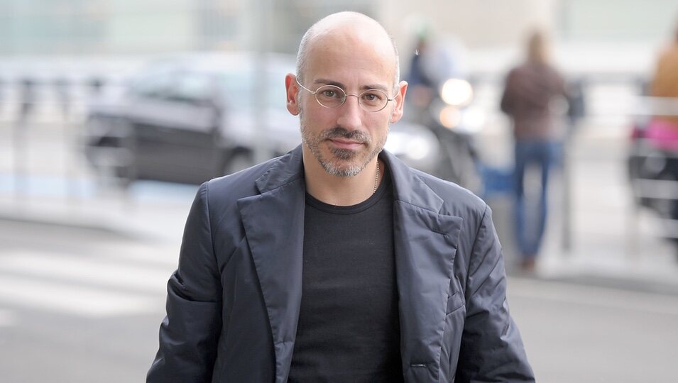 Jaime del Burgo en el aeropuerto de Barcelona en 2012