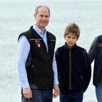 Los Condes de Wessex, Lady Louise y James Mountbatten-Windsor en Great British Beach Cleans en Southsea