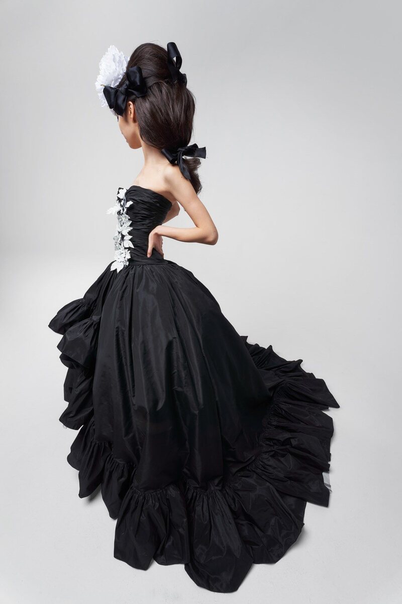 Look 8 de la colección Alta Costura primavera/verano 2021 de Giambattista Valli