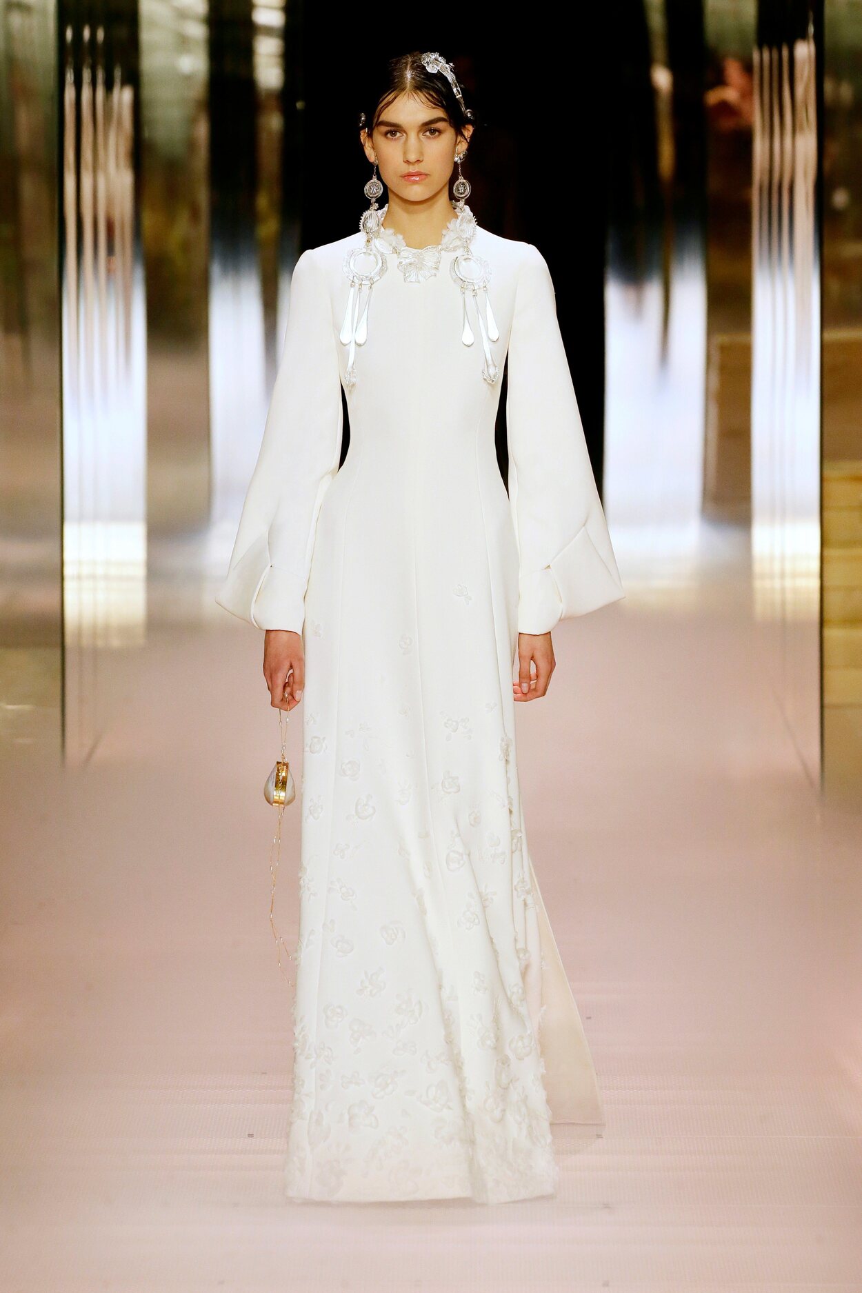 Look 8 de la colección Alta Costura primavera/verano 2021 de Fendi