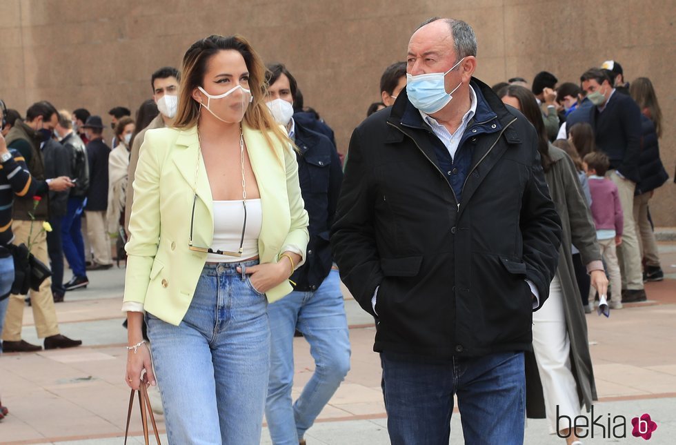 Samira Jalil y Luis Miguel Rodríguez 'El Chatarrero' en la Plaza de toros de Las Ventas de Madrid