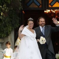 Nina Flohr y su padre Thomas Flohr a su llegada a su boda con Felipe de Grecia