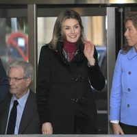 La Princesa Letizia y Ana Mato en un Foro contra el cáncer
