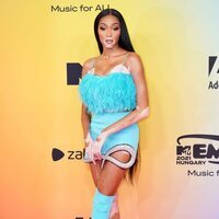 Winnie Harlow en los MTV EMAS 2021