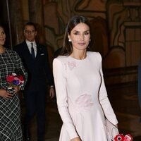 La Reina Letizia en el almuerzo en honor a los Reyes de España