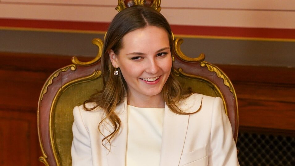 Ingrid Alexandra de Noruega en la Silla del Rey del Tribunal Supremo de Noruega