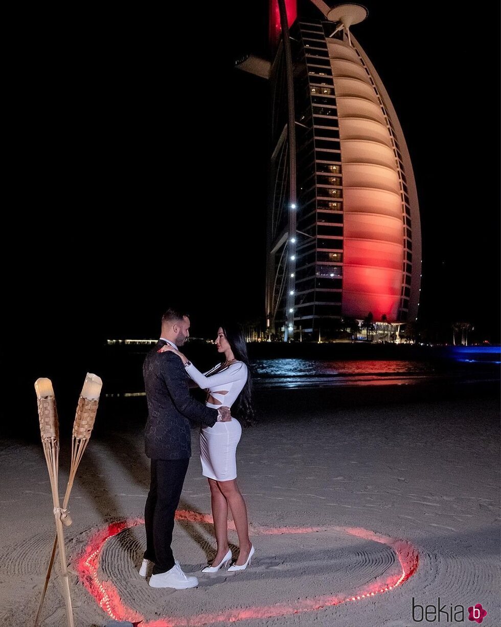 Jesé Rodríguez y Aurah Ruiz se comprometen en Dubai