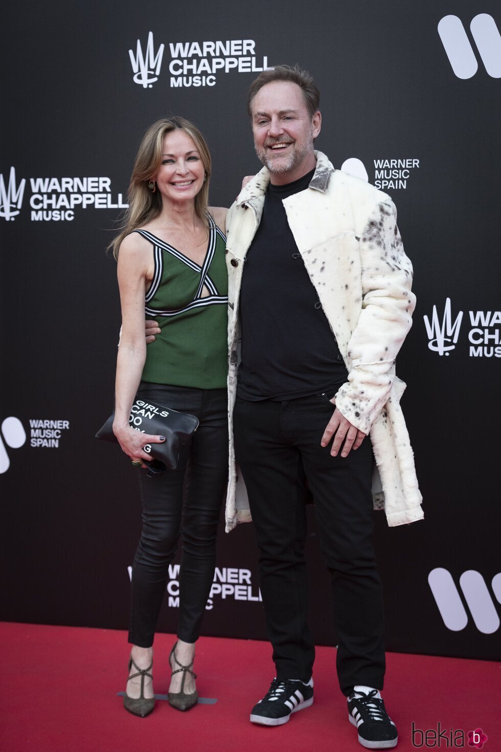 Sharon Corr y su pareja en la inauguración de 'The Music Station'