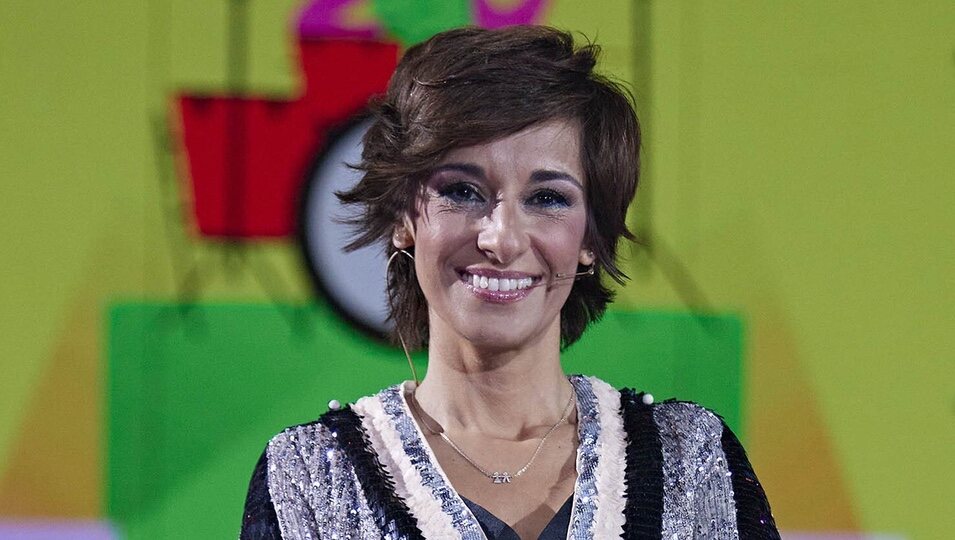 Adela González en el segundo concierto del 'Sálvame Mediafest'
