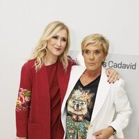 Chelo García Cortés y Cristina Cifuentes en la presentación de 'Sin etiquetas', sus memorias
