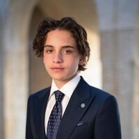 Foto oficial de Hashem de Jordania por su 18 cumpleaños