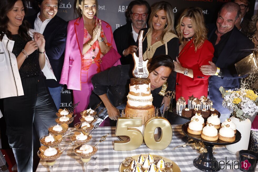 Julio José Iglesias celebra su 50 cumpleaños rodeado de amigos y familia