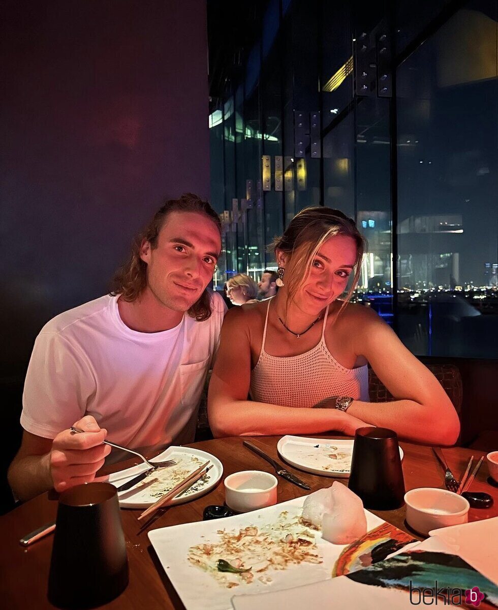 Stefanos Tsitsipas y Paula Badosa cenando juntos en Miami