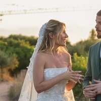 Edurne y David de Gea reciben a la prensa tras casarse