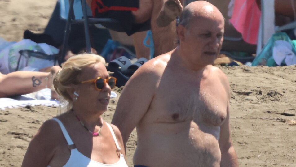 Carmen Borrego y su marido José Carlos en Marbella